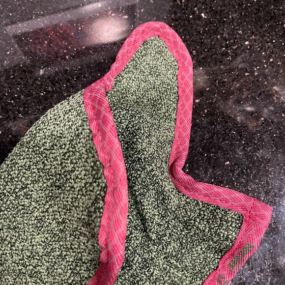 Fruit and Vegetable Mit - 45% Recycled Materials - NEW - Green/Pom Trim - Picture 2 of 9